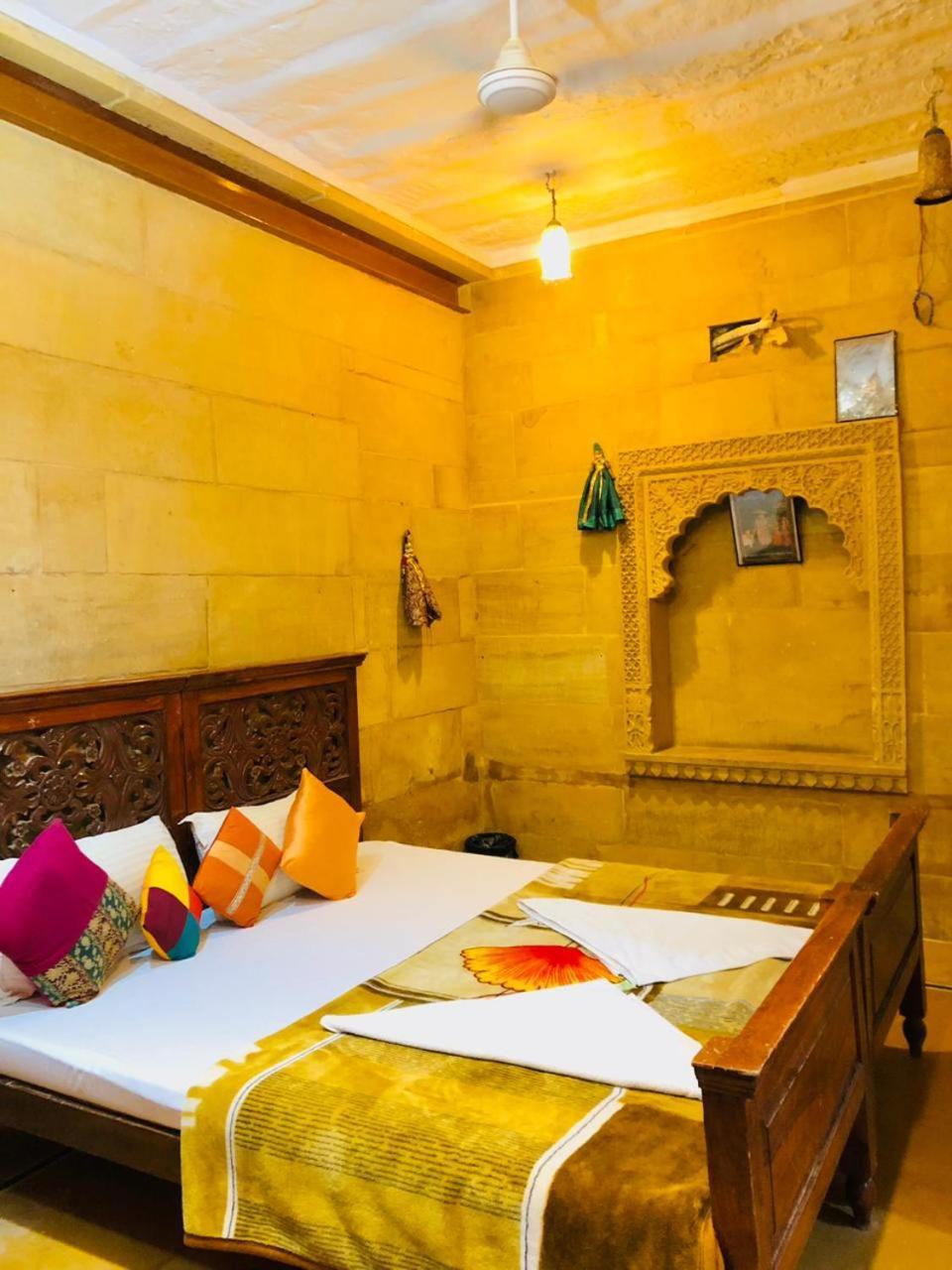 Hotel Pol Haveli Jaisalmer Ruang foto